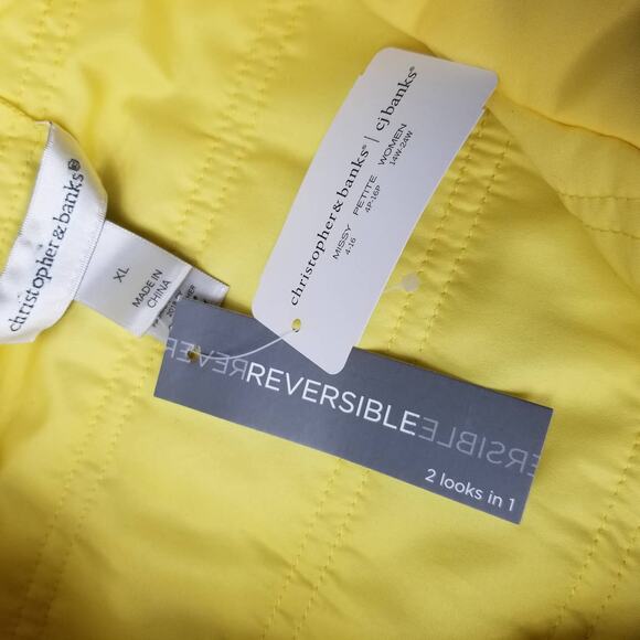 Christopher & Banks Blue Yellow Reversible Light Puffer Vest New! XL - Picture 9 of 9